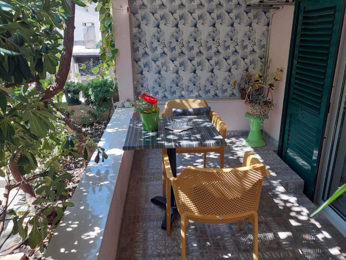 Guest House Damir Makarska Exterior foto