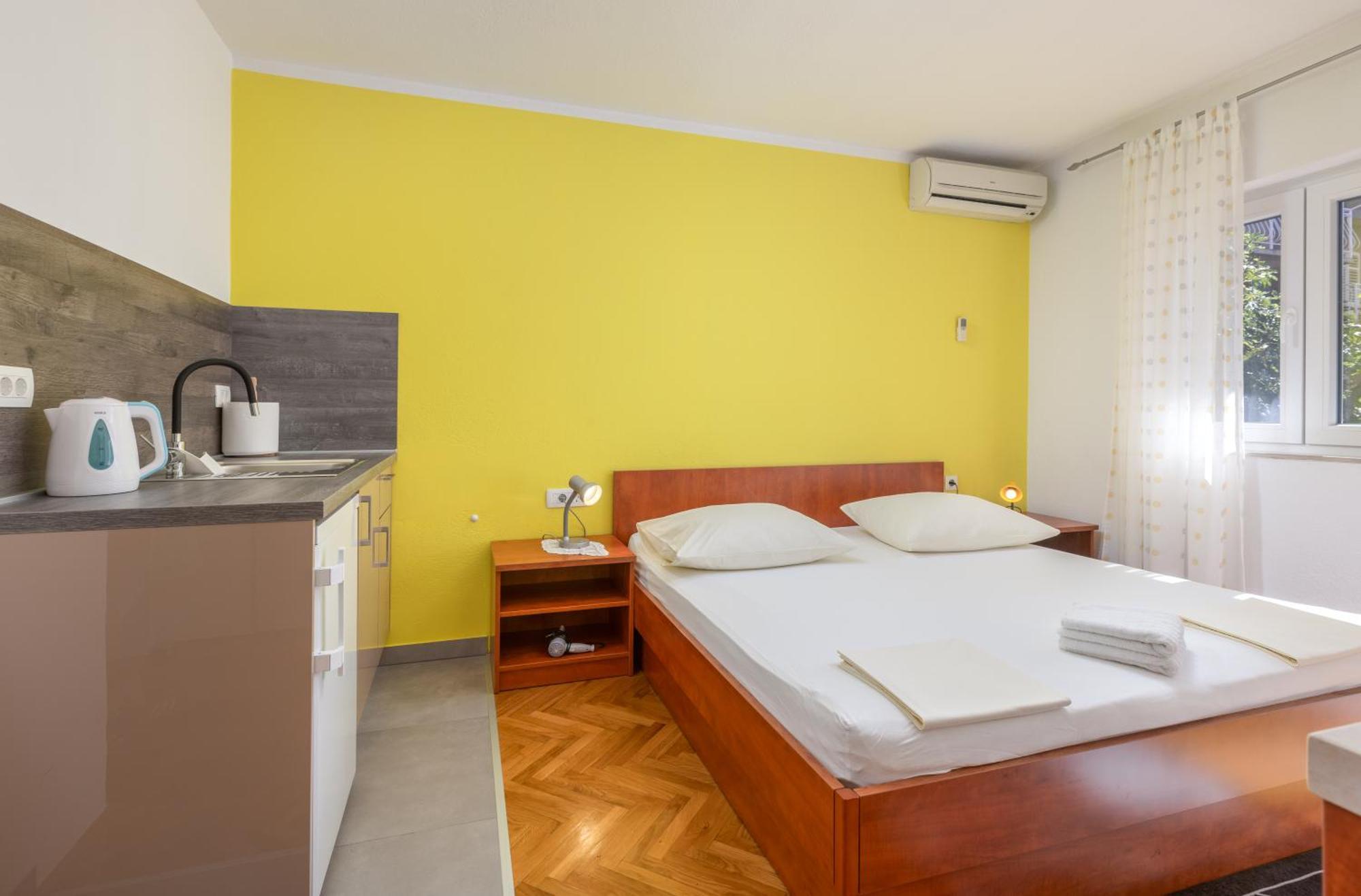Guest House Damir Makarska Exterior foto